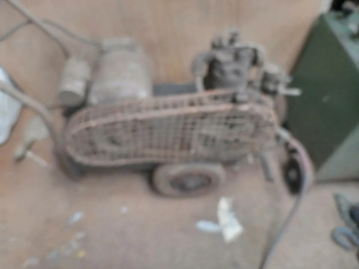 Chainsaws power tools for sale - Image 2
