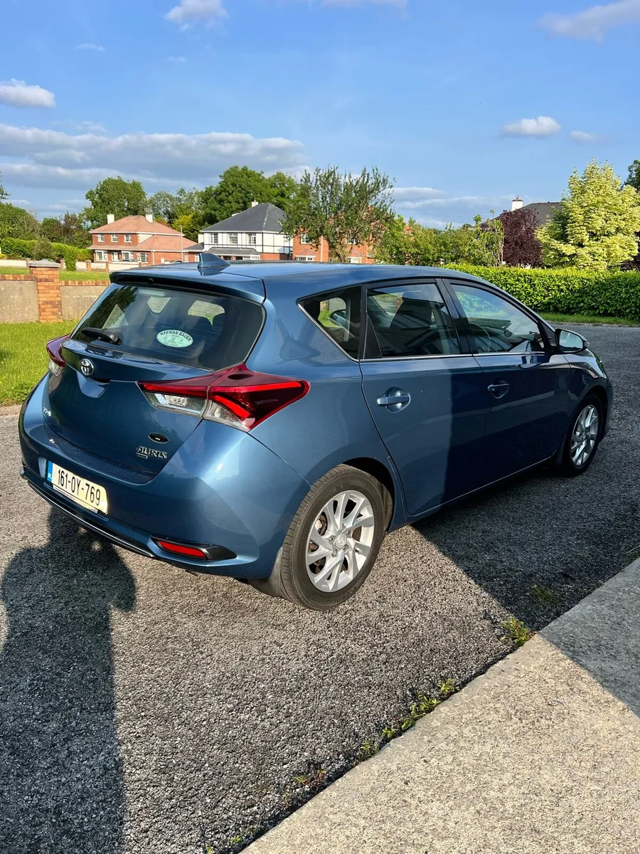 Toyota Auris - Image 3