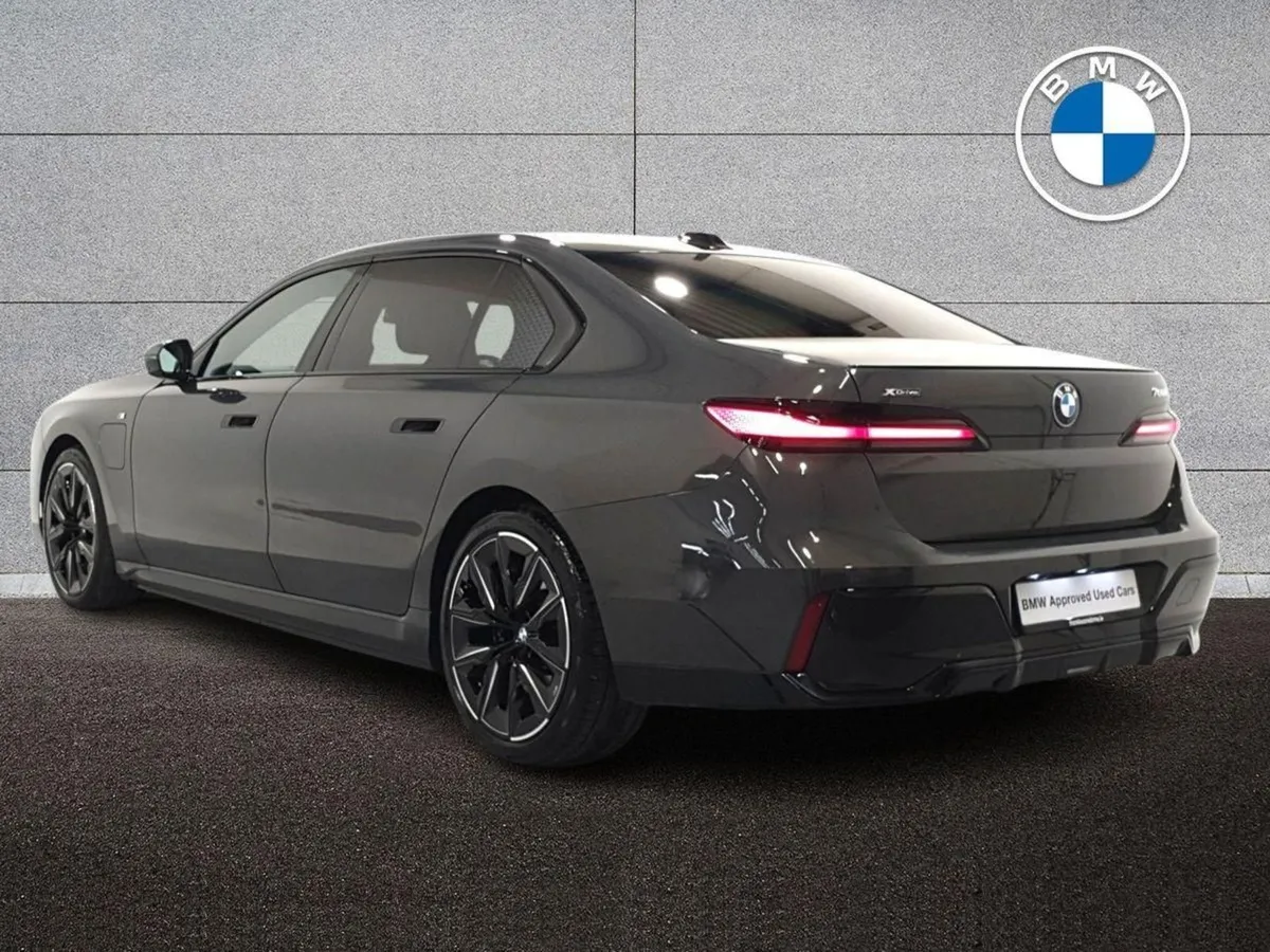BMW 7 Series 750e Xdrive M Sport - Image 2