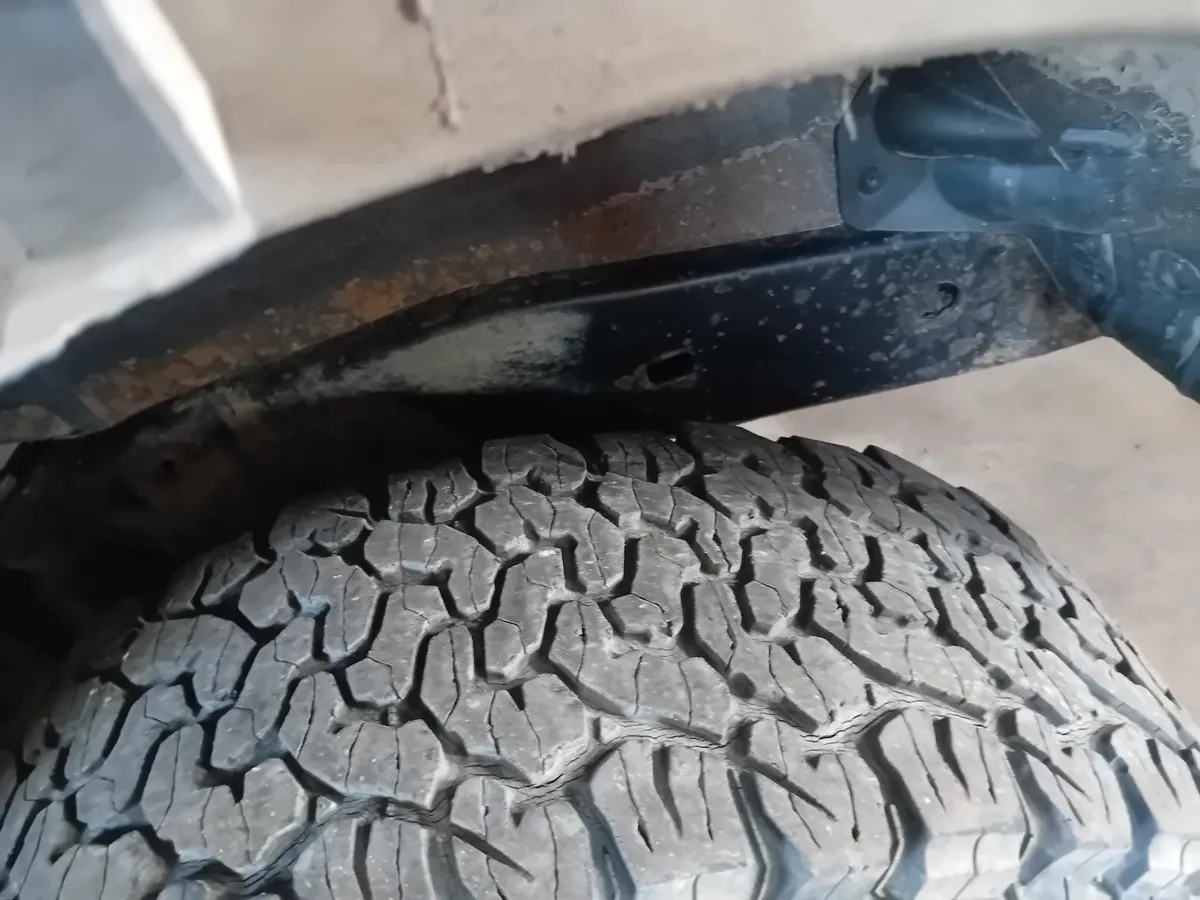 Toyota Land Cruiser 2004 parts only. - Image 2