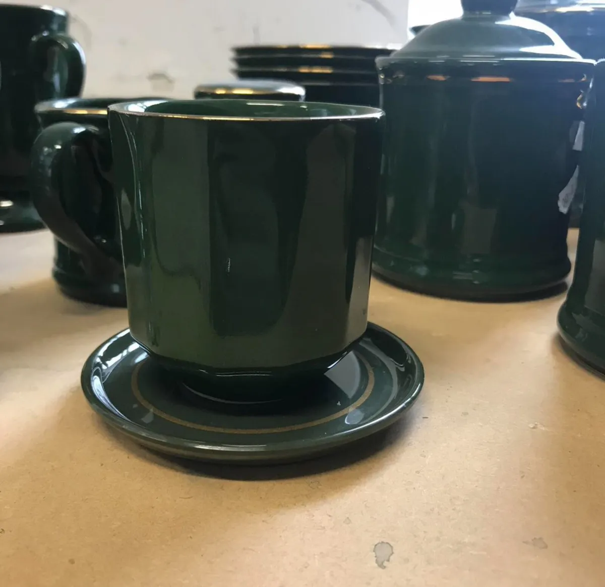 LOOKING FOR - Green and gold tea set - Image 2