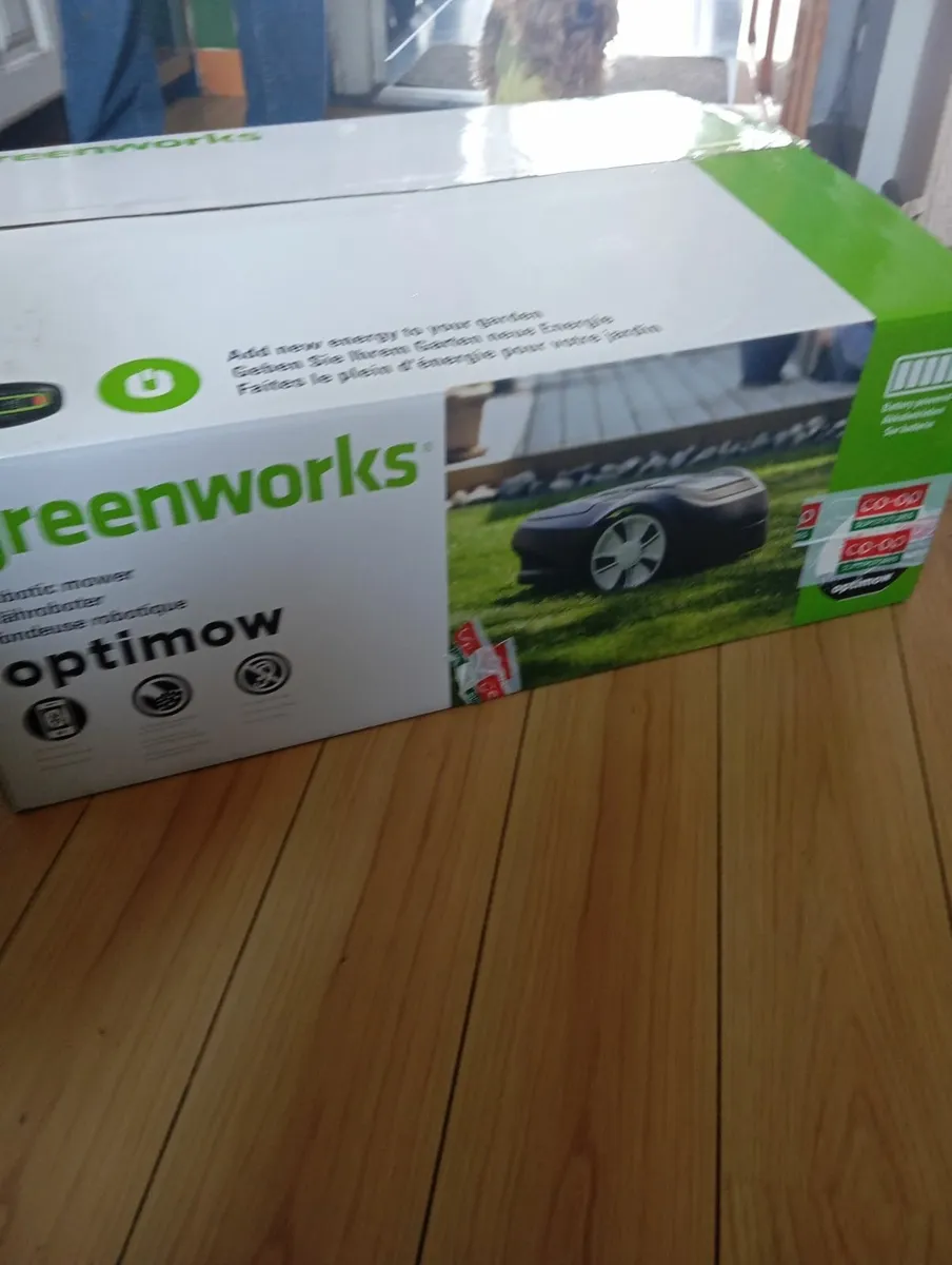 Greenworks robotic mower - Image 3