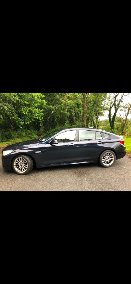BMW 5-Series 2014 - Image 2