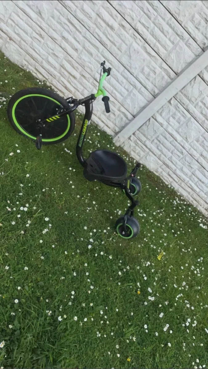 Green  machine - Image 1