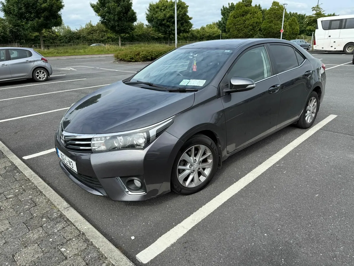 Toyota Corolla 2016 - Image 1