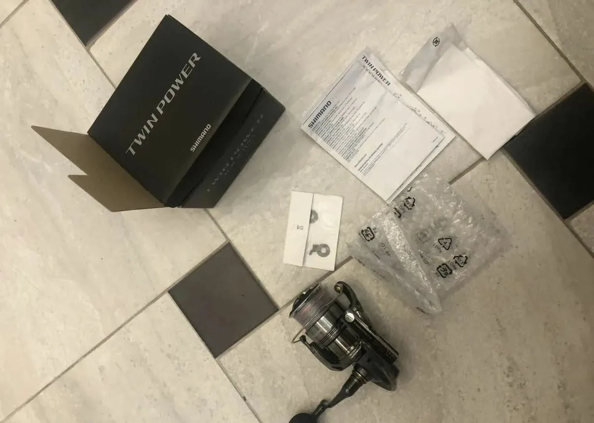 Shimanо 24 twin power 4000 pg - Image 1