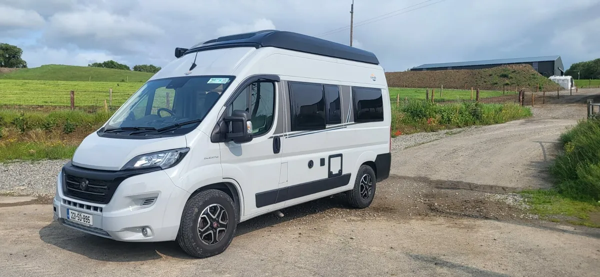 Camper - Image 1