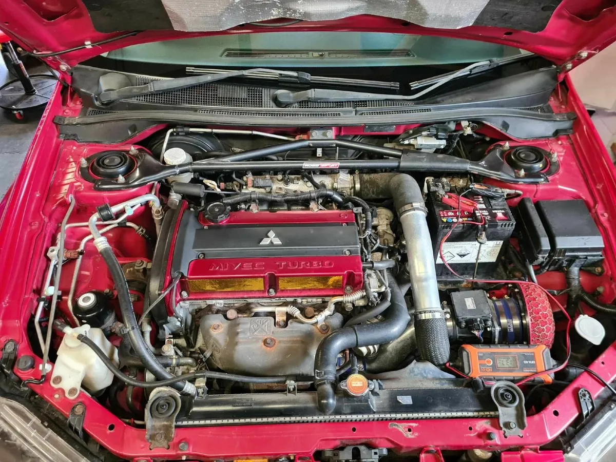 Mitsubishi Lancer Evolution IX FQ300 - Image 2