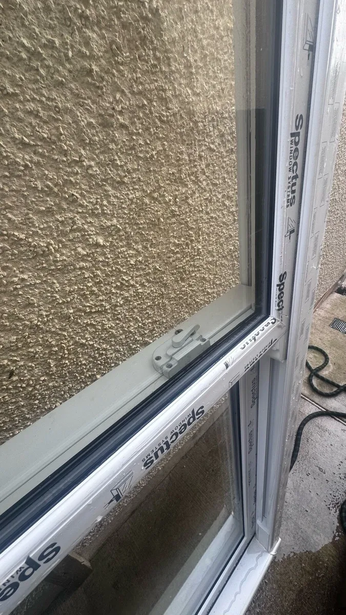 Sliding sash PVC windows - Image 4