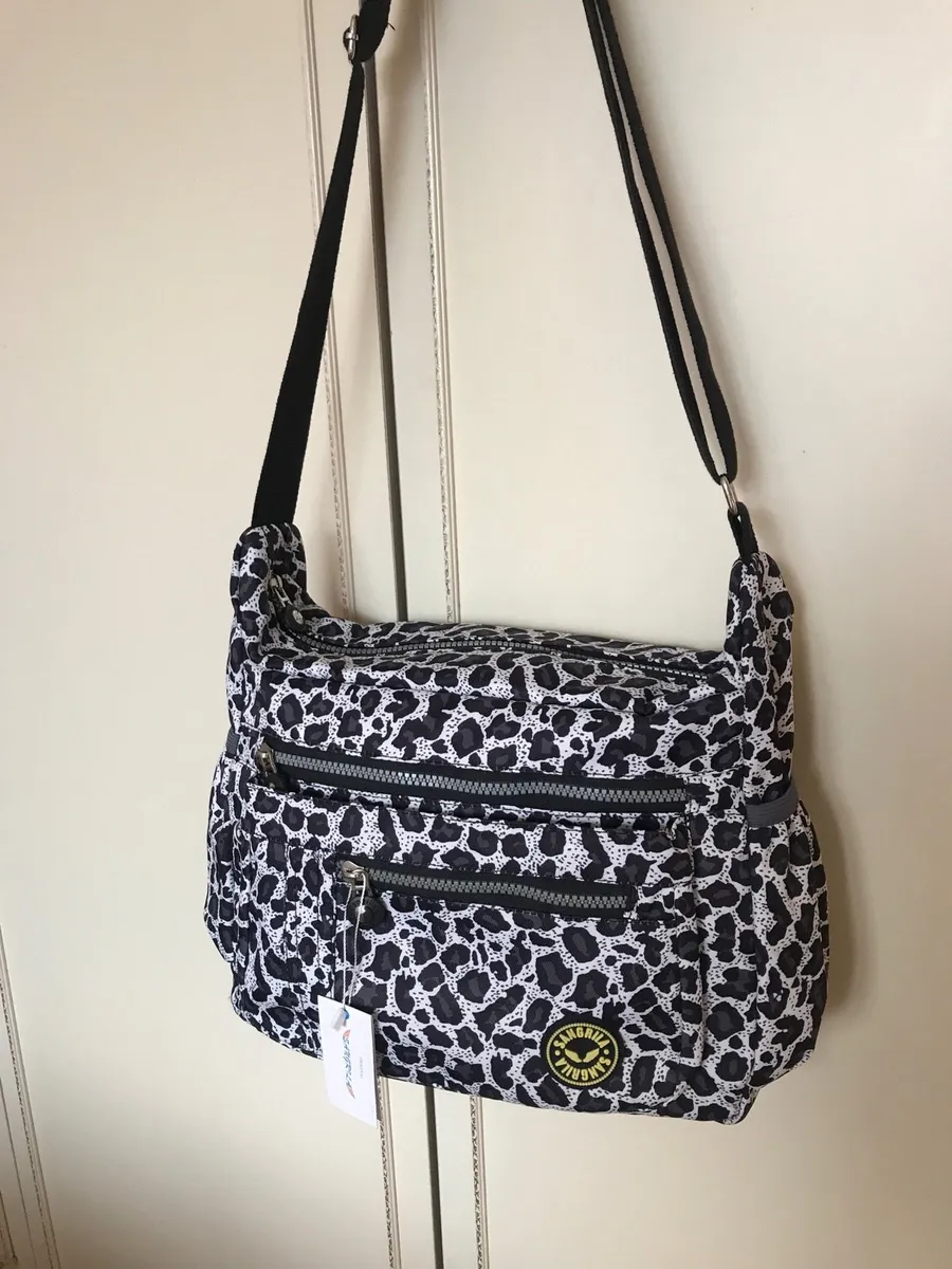 Brand New Black & White Shoulderbag - Image 1