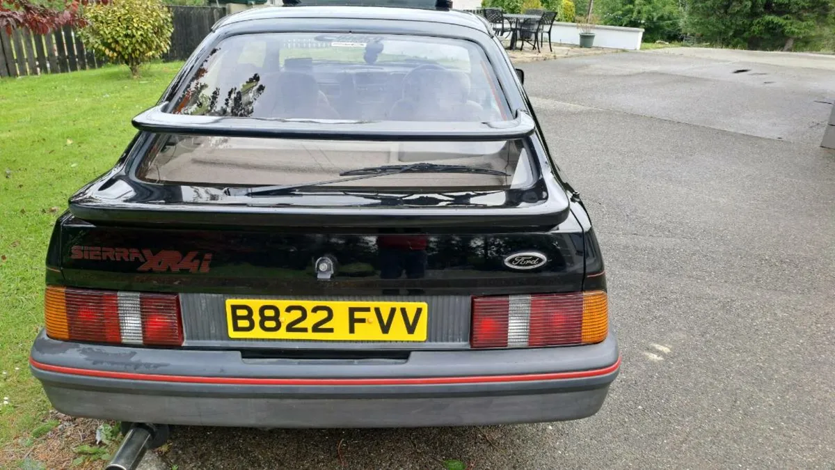 Ford  sierra  xr4i - Image 3