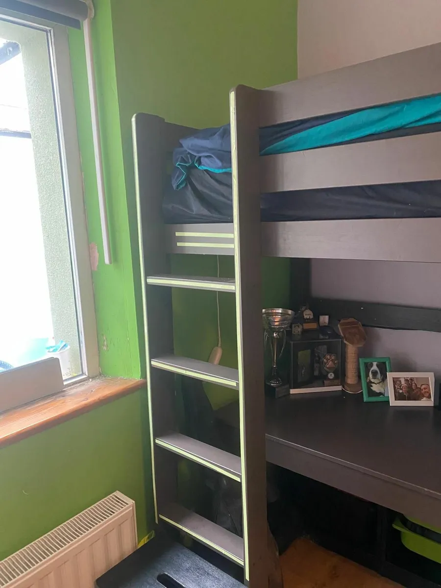 Loft bed - Image 3