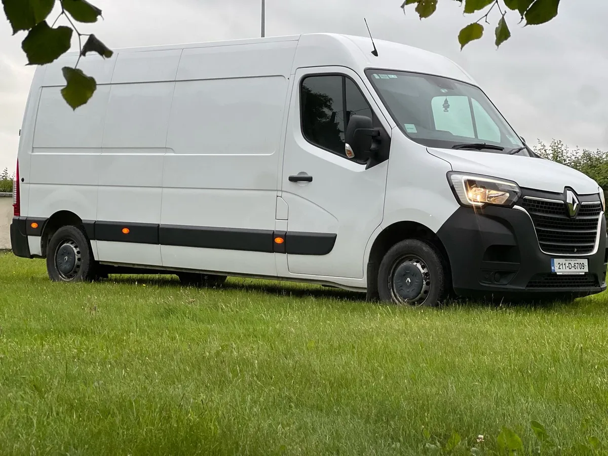 Renault Master D.O.E&Taxed. - Image 2