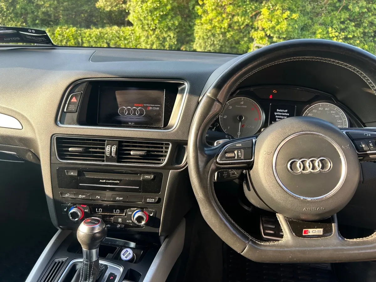 Audi SQ5 2016 - Image 4