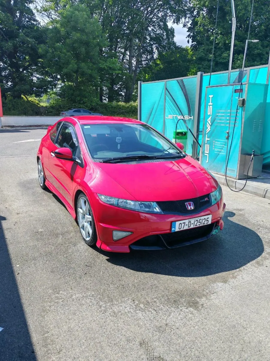 Hond fn2 type r - Image 1