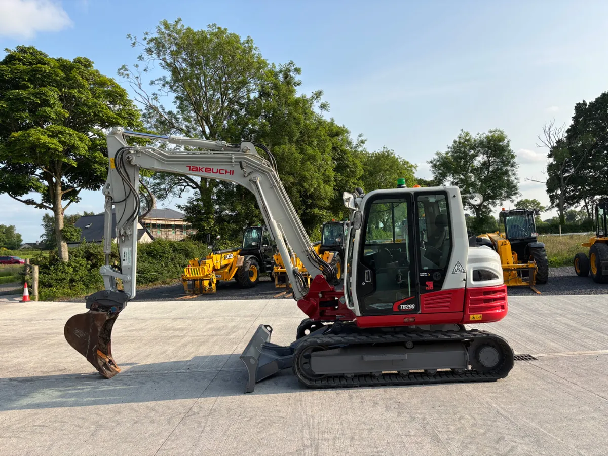 2019 TAKEUCHI TB290 - Image 1