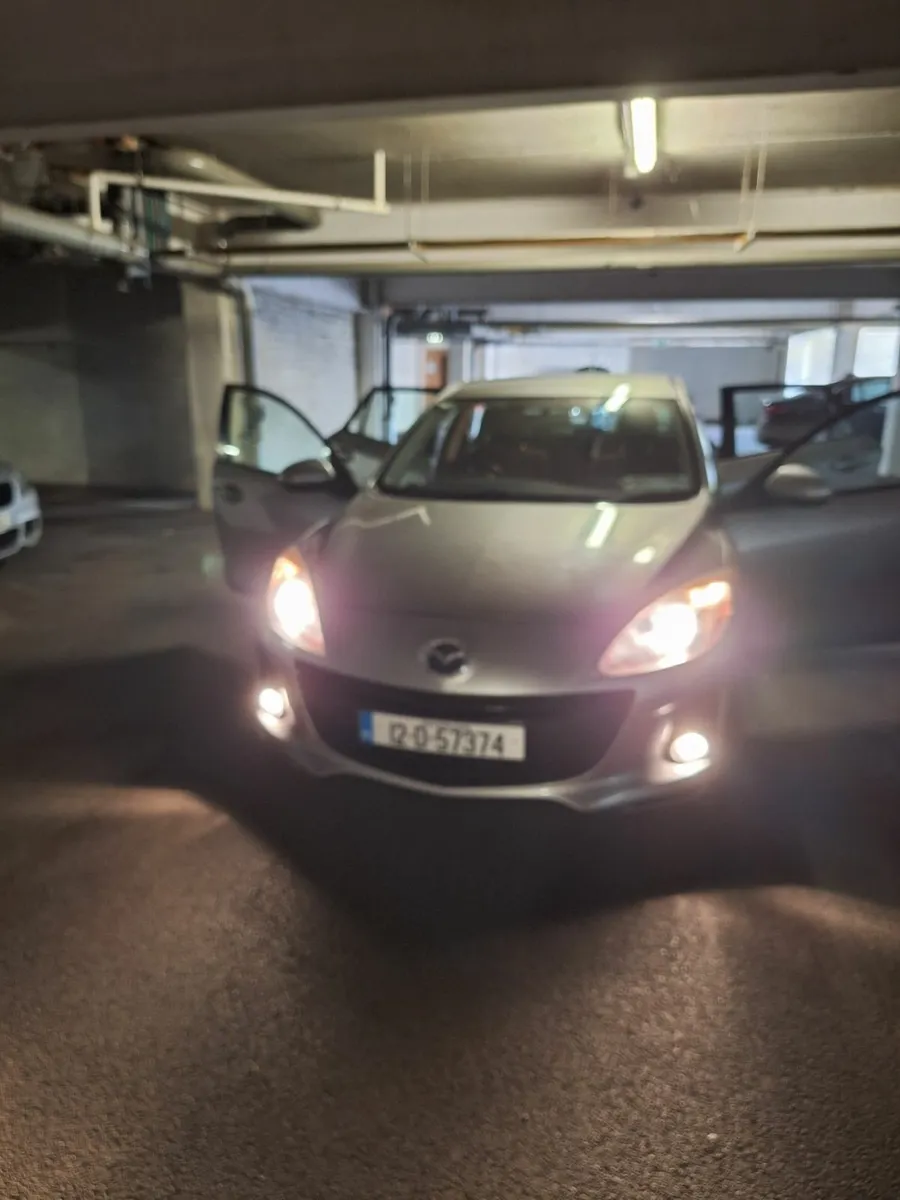 Mazda Mazda3 2012 - Image 3