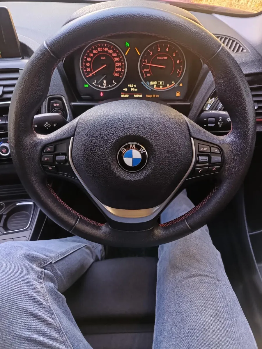 BMW 1-Series 2015 - Image 2
