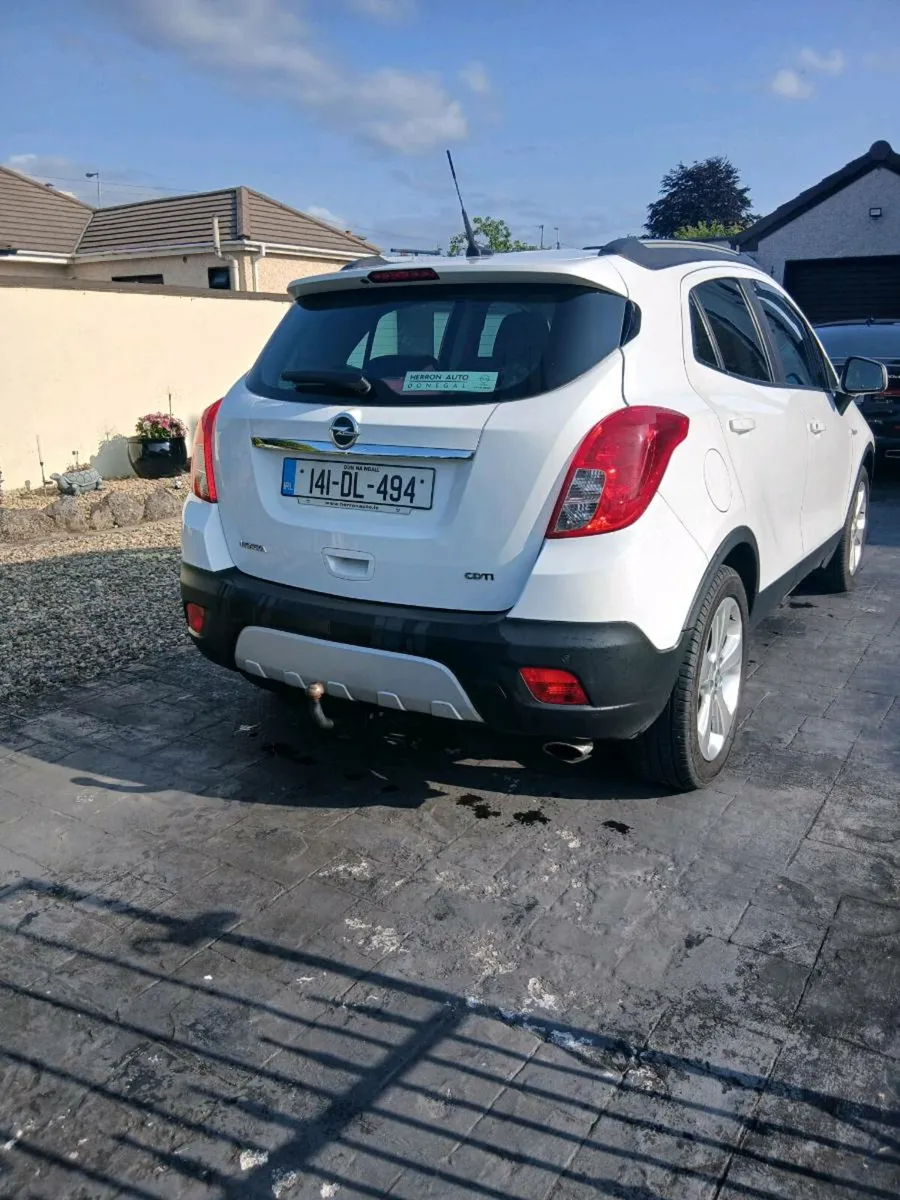 Car - Image 3