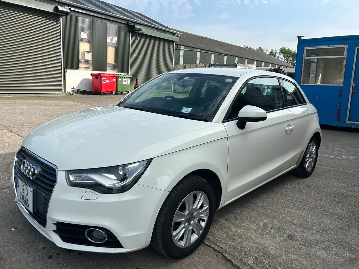 Audi A1 2012/Automatic/1.4 petrol  /Waranty - Image 4