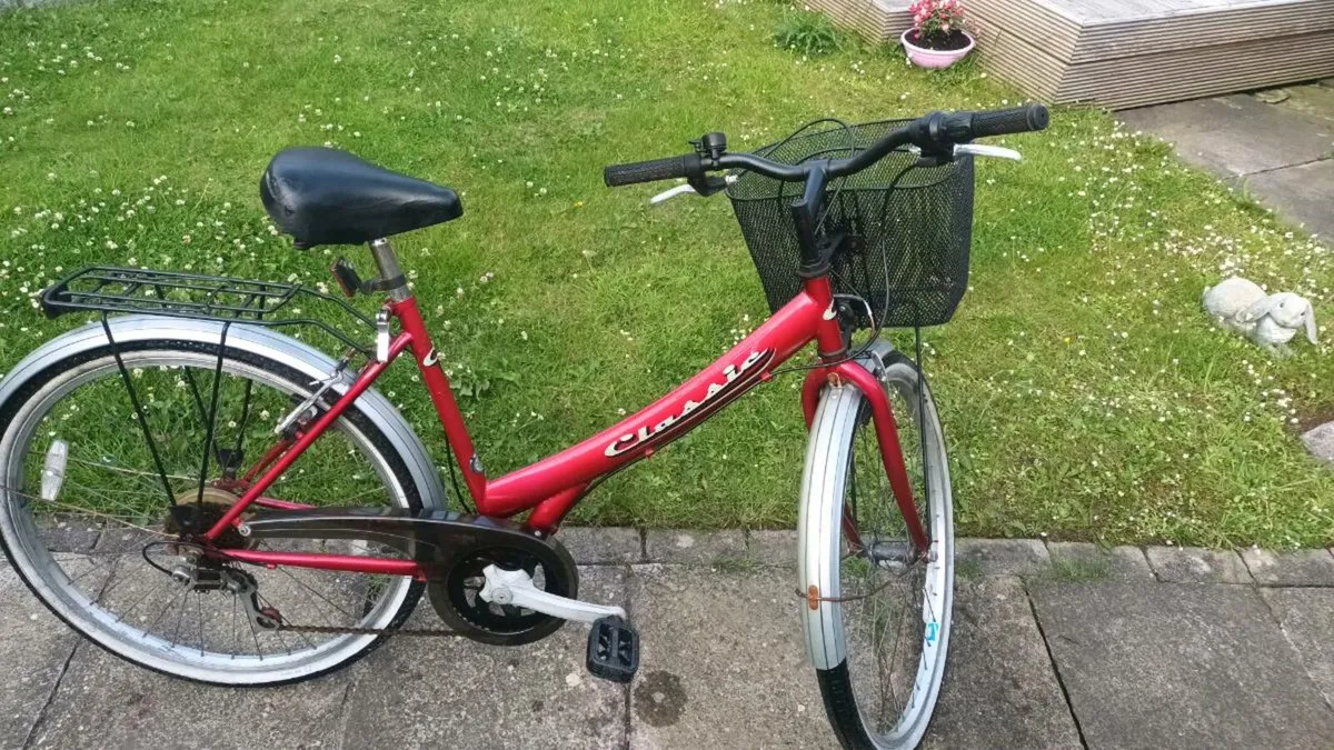 Falcon Classic ladies bike - Image 1