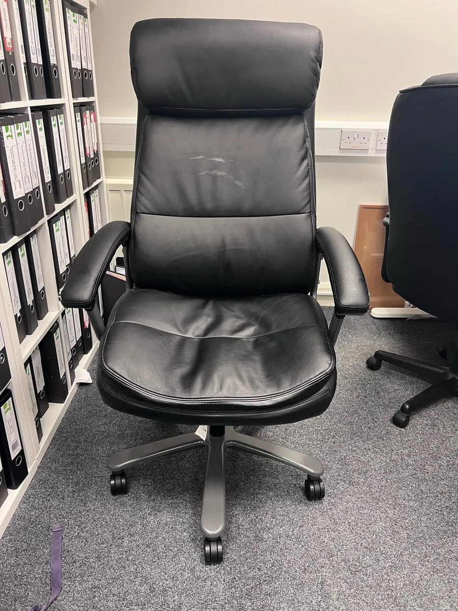 Office Chair - Image 1