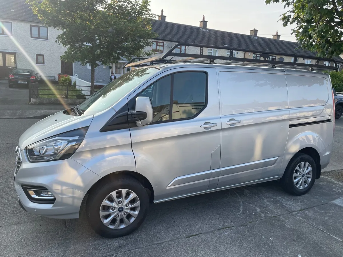 Ford Transit Custom - Image 1