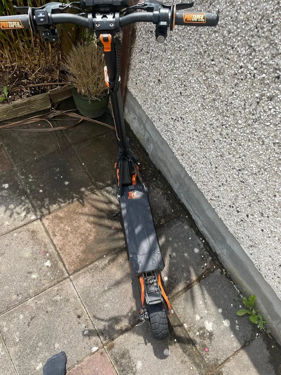 Electric Scooter - Image 4