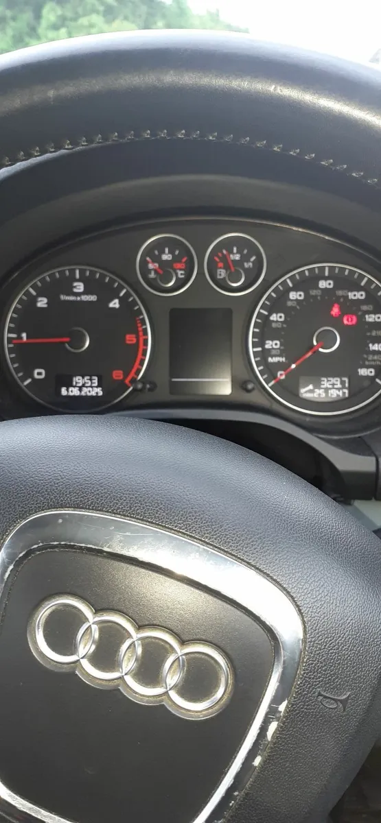 Car - Image 3