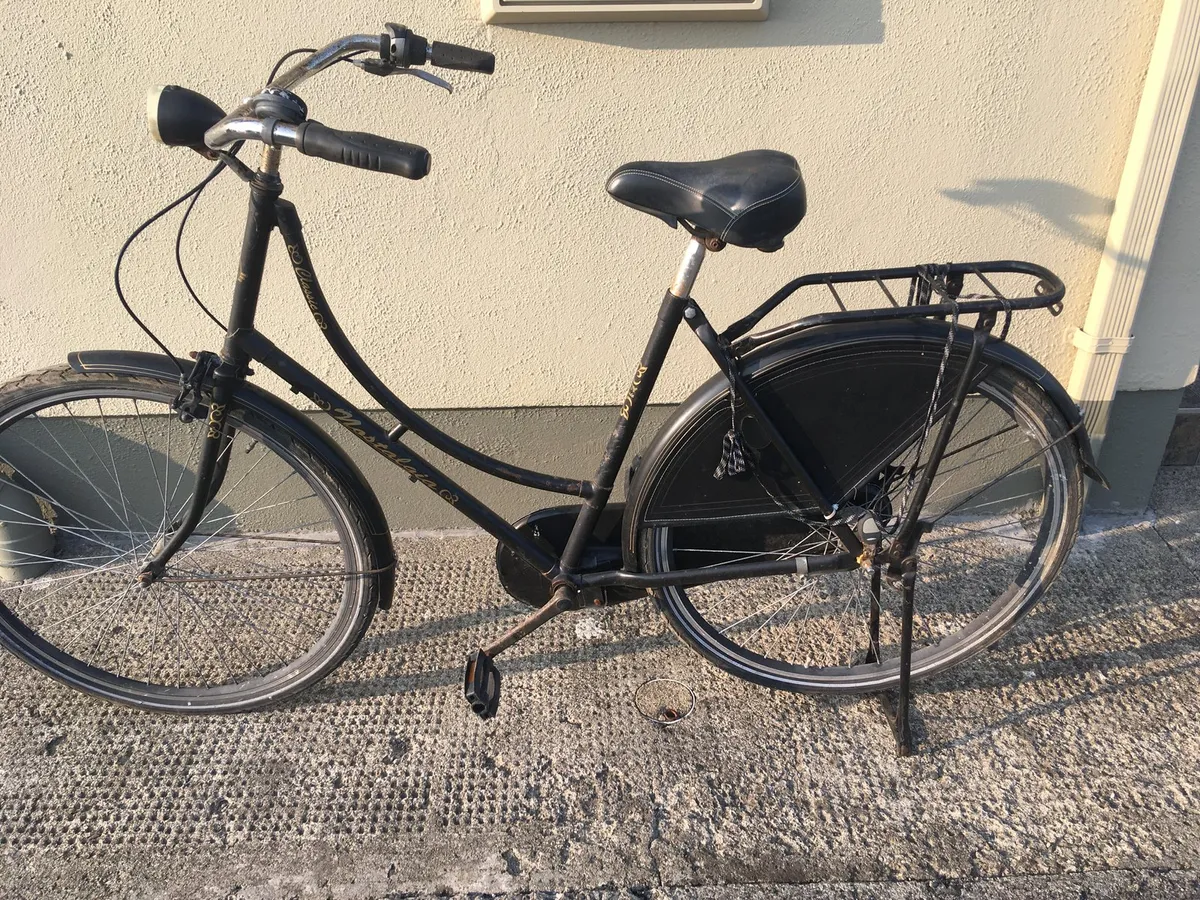 Ladies Retro Bike - Image 1