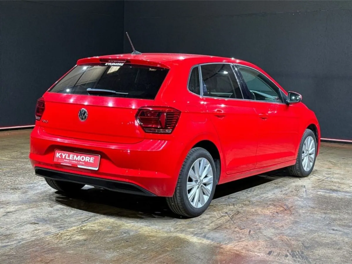 Volkswagen Polo 1.0 TSI Automatic - High Line - R - Image 3