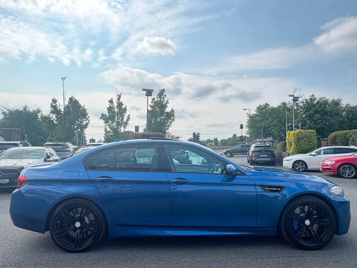 BMW M5 M5 4.4 Twin Turbo 550BHP  huge Spec - Image 4