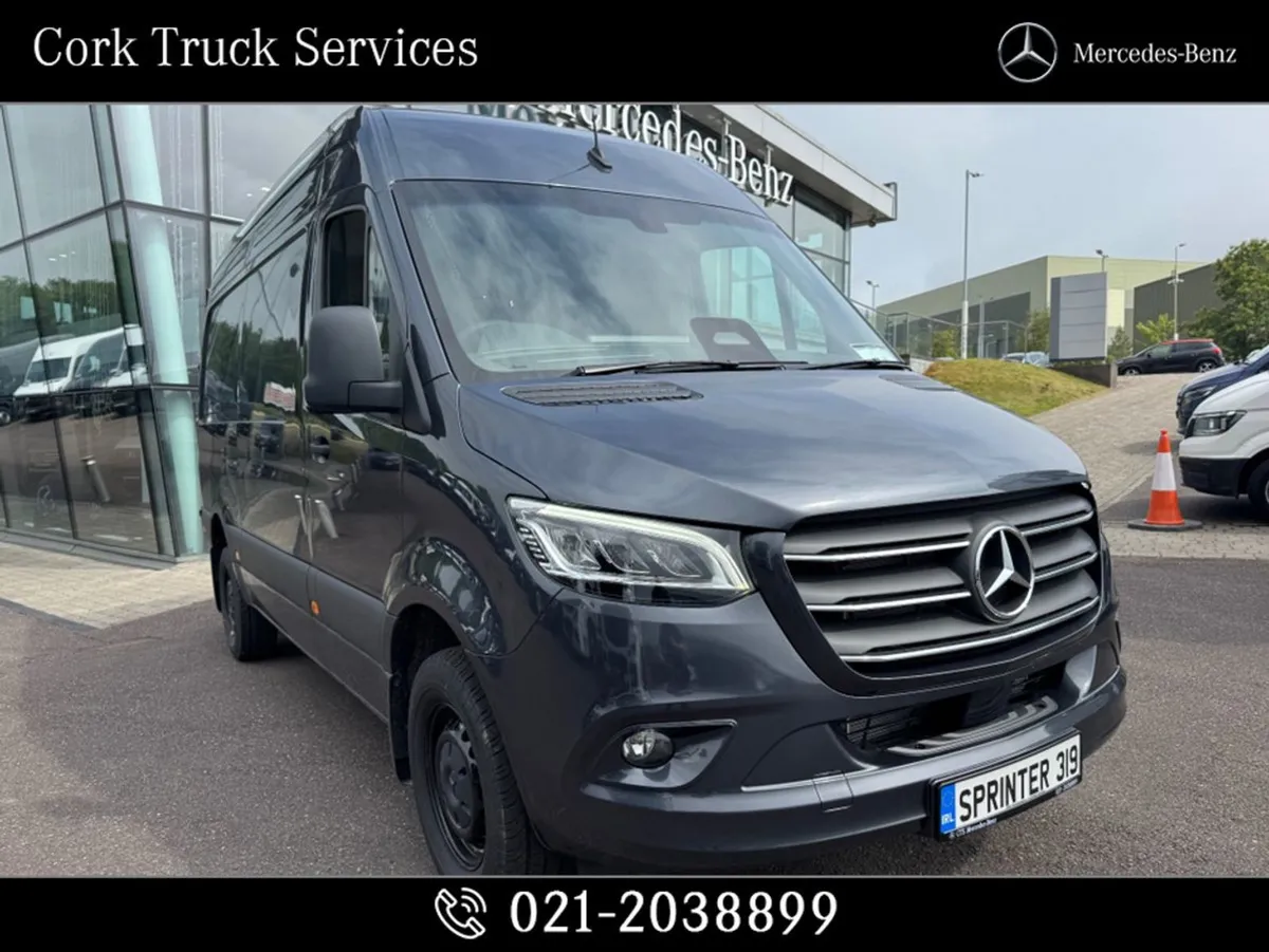 Mercedes-Benz Sprinter 319.36 Select 30 Premium L - Image 1
