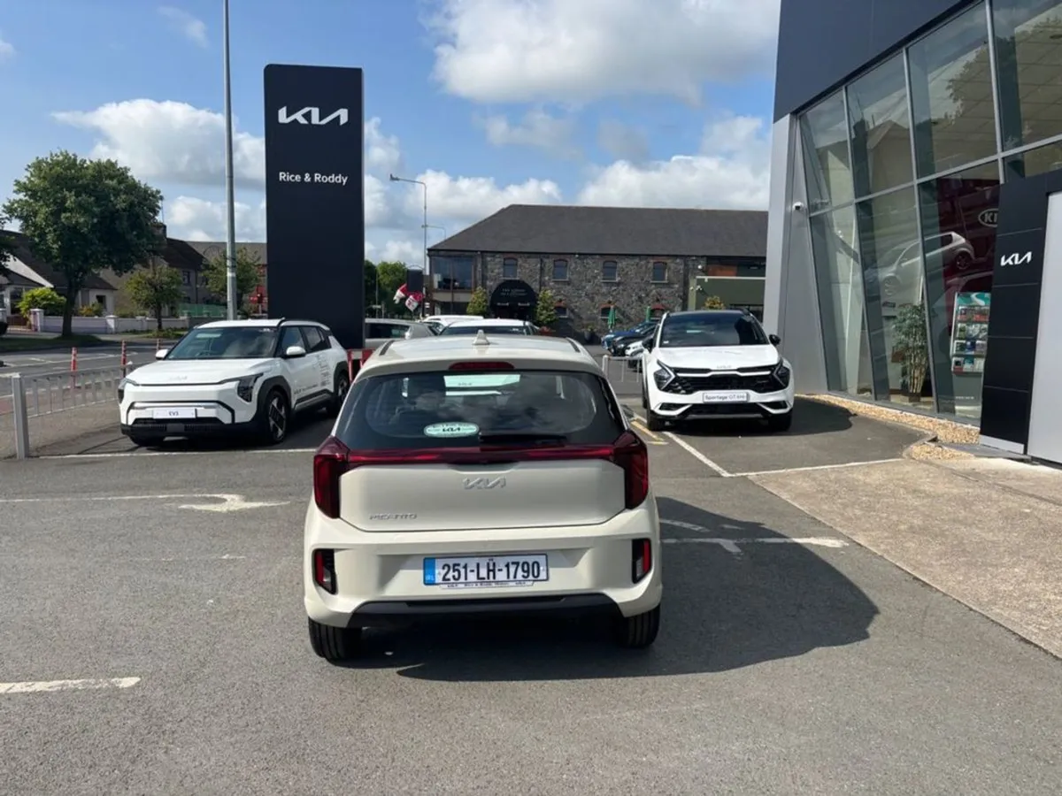 Kia Picanto 1.0 Petrol 5DR (pre-reg) - Image 4