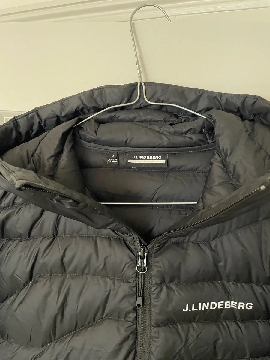 J Lindeberg - Image 2