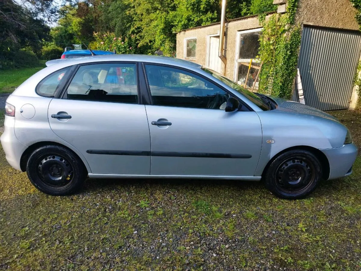 Silver 2007 Seat - Image 2