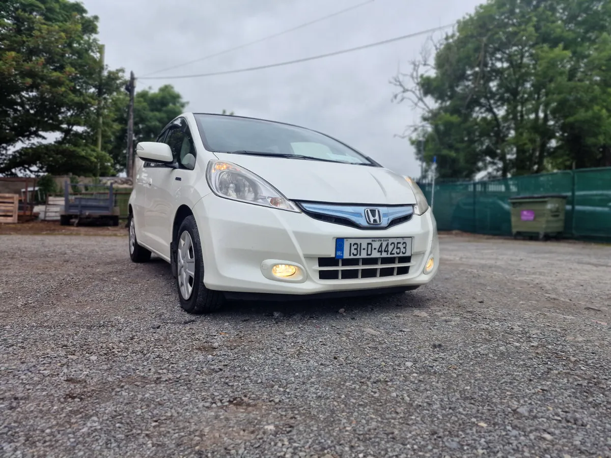 Honda Fit 2013 - Image 3