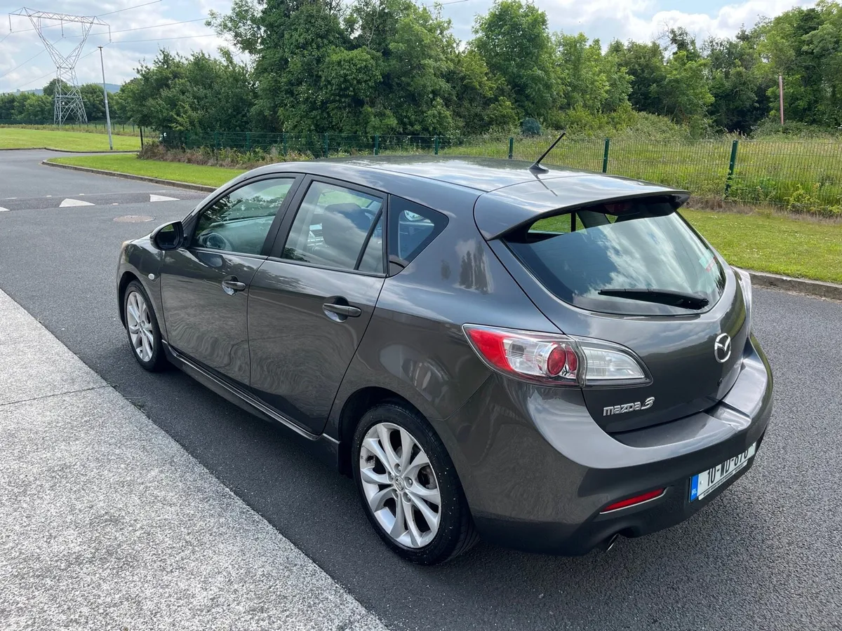 10 MAZDA 3 €2,950 NCT 07-26 - Image 4
