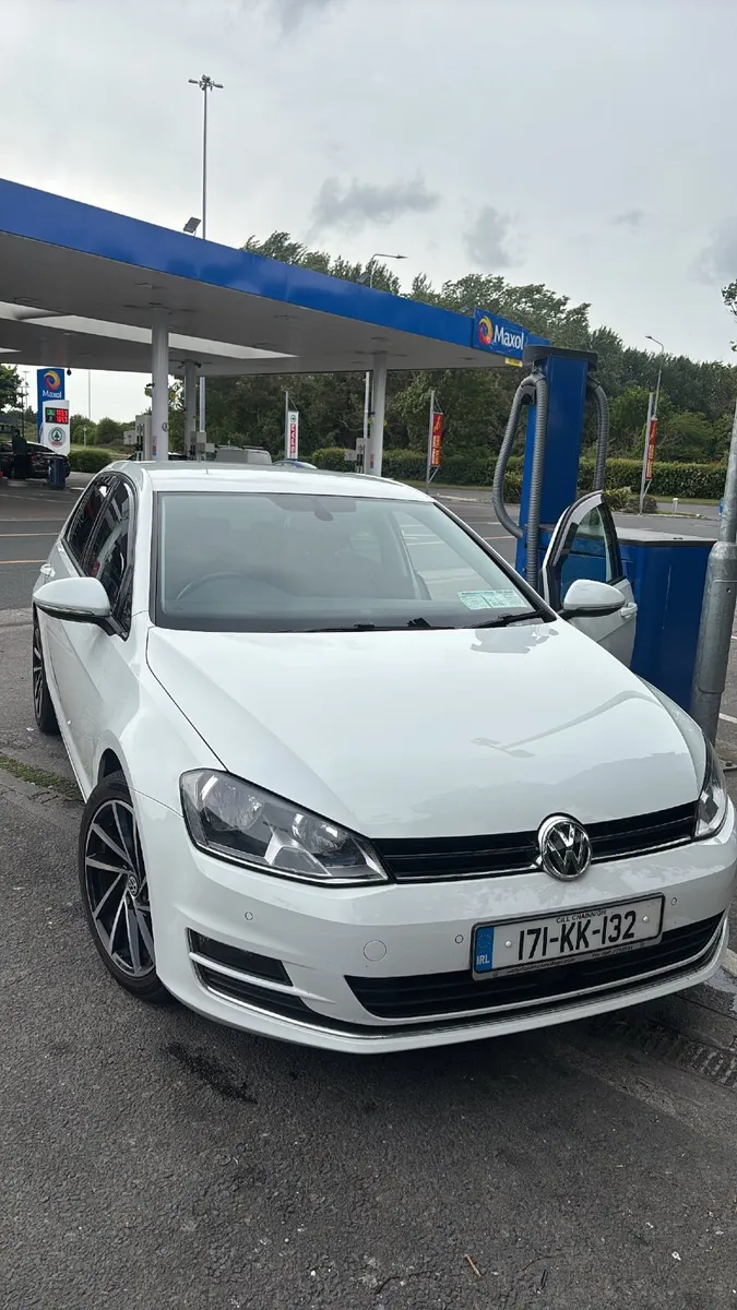 Volkswagen Golf 2017 - Image 1