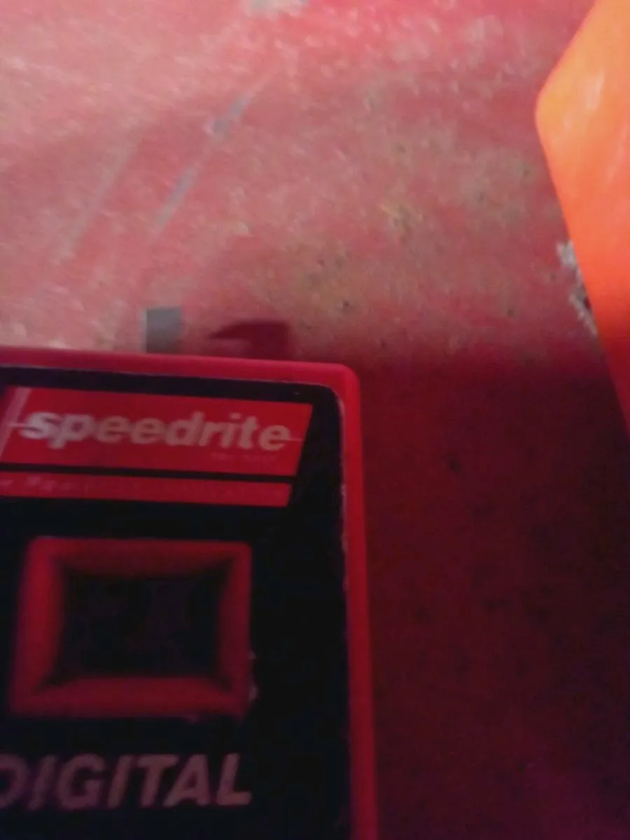 Electric fencer and digital tester toolboxes - Image 4