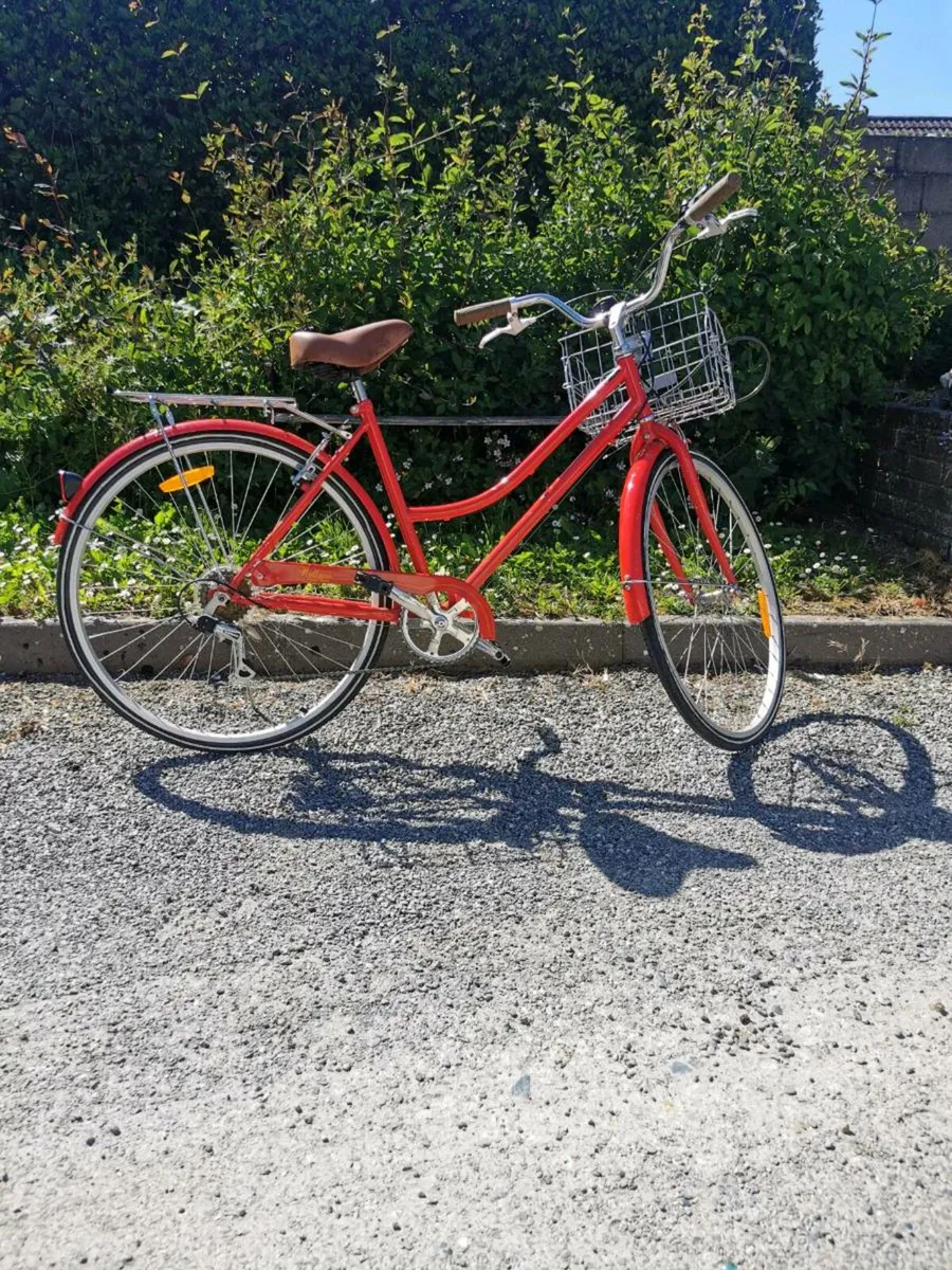 Holland vintage crusier bike - Image 1