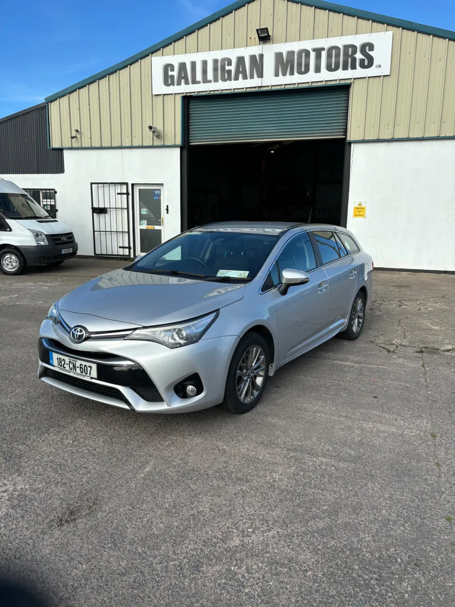 Toyota Avensis 2018 - Image 2