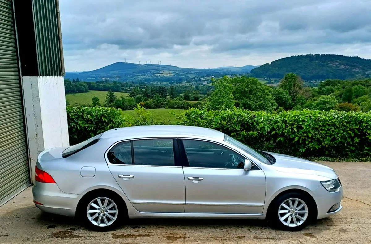 132 SKODA SUPERB 1.6TDI ☆ EXCELLENT CONDITION ☆ - Image 2