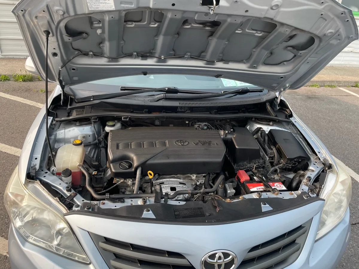 Car - Image 3