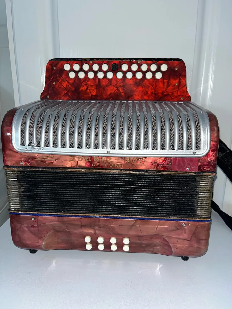 A lovely accordion looking for a quick sale - Image 2