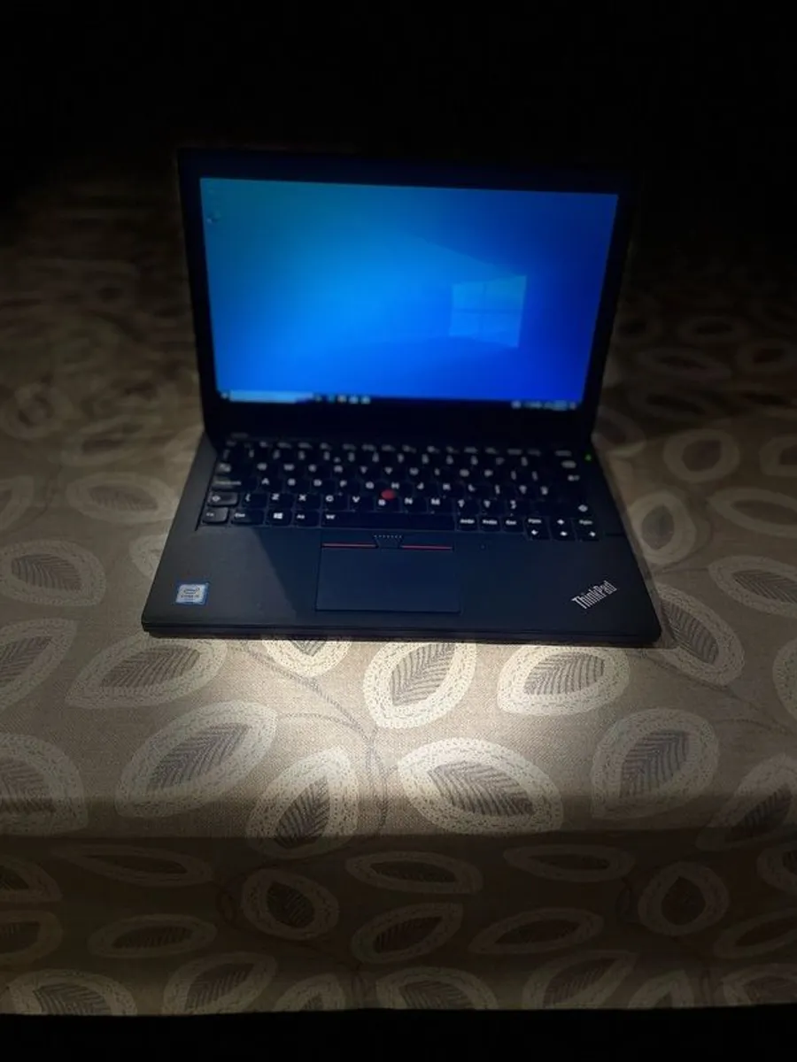 Lenovo thinkpad x260 - Image 1