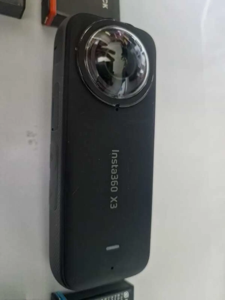 Insta 360 X3 Bundle - Image 2