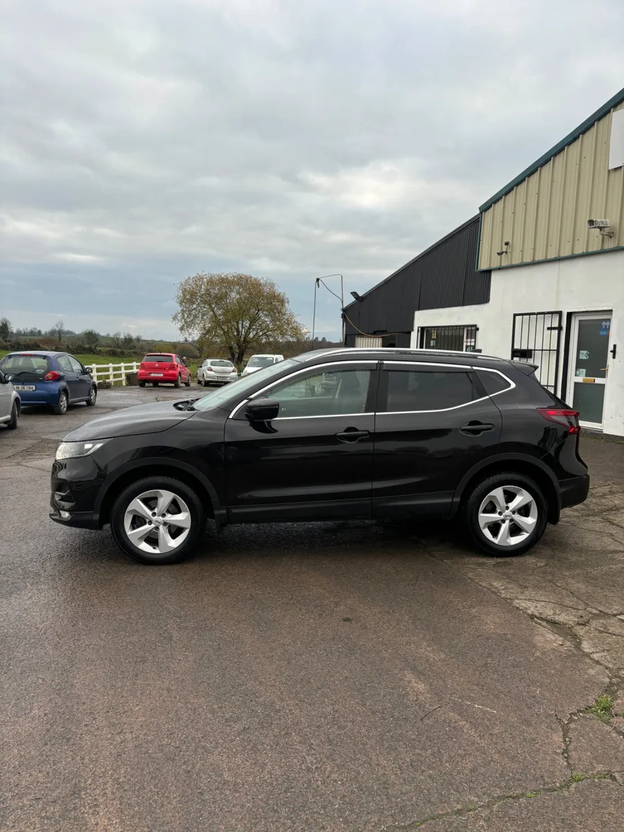 Nissan Qashqai 2018 - Image 3