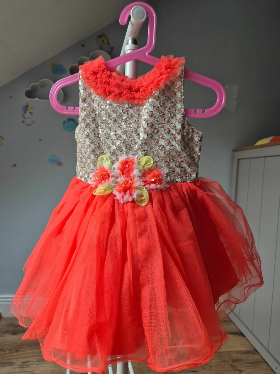 Beautiful dresses for 9 -18 months  old girls - Image 4