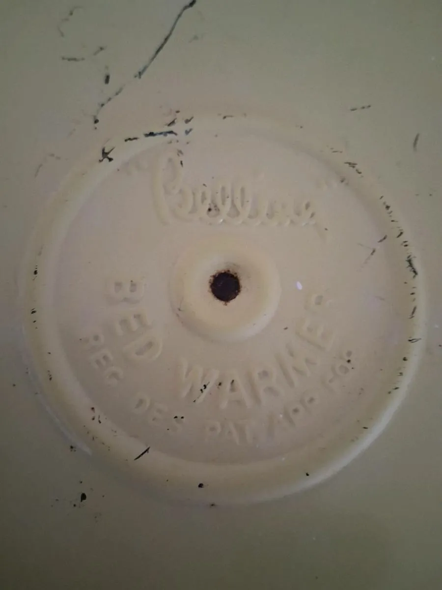 Antique Belling Bed Warmer - Image 3
